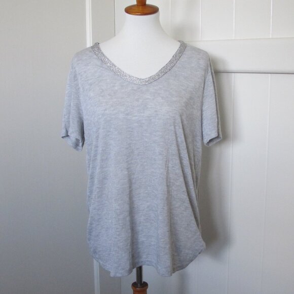 3/$15 Soprano | Metallic Silver Neckline Heather Gray Short Sleeve Top - Picture 1 of 8